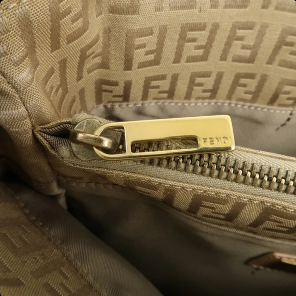 Auth Fendi Canvas Gold/Biege Leather Bag - Picture 6 of 12
